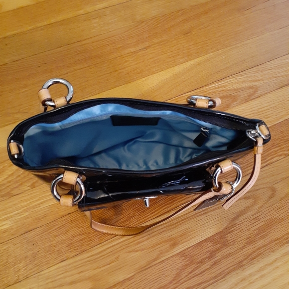 Coach Leah Black Patent Leather Bag Black Size OS   Coach - Picture 4 of 4
